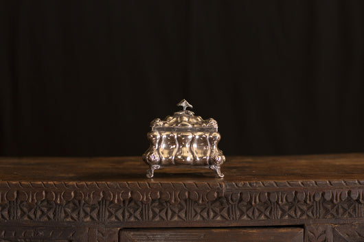 Sterling Silver Footed Etrog Box